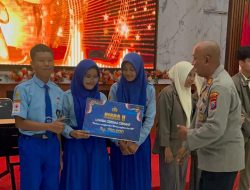 Peduli Pendidikan, Polres Blitar Gelar Lomba Cerdas Cermat Pelajar Sambut Bhayangkara ke-80