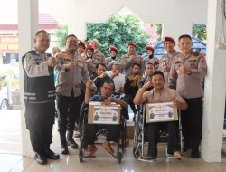 Wujud Kepedulian Polri, Kapolres Tuban Pimpin Bakti Kesehatan Gratis bagi 100 Peserta Jelang Hari Bhayangkara ke-80