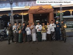Ribuan Jamaah Hadiri Lelang Selambu Haul Mbah Syekh Ahmad Mutamakin, Penuh Berkah dan Kekhidmatan