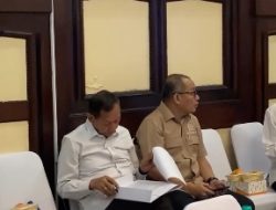 Hamka B Kady: Pembangunan Tak Cukup dari Laporan, Harus Dilihat Langsung di Lapangan