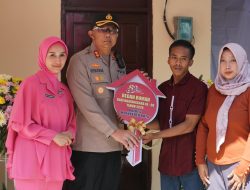 Hari Bhayangkara ke-80, Polres Mojokerto Kota Hadirkan Kebahagiaan Lewat Bedah Rumah Tak Layak Huni