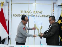 Wakapolri Raih Penghargaan The Visionary Leader of National Security, Akademisi Apresiasi Reformasi dan Transformasi Polri