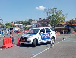 Kisah Tori, Sang Pemandu Praktik Satpas SIM Colombo yang Mengabdi Sepenuh Hati Selama Lebih dari Satu Dekade