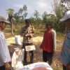 Polisi Dampingi Petani Bantu Distribusi 2,8 Ton Jagung Petani Rebono ke Bulog 