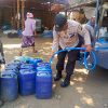 Polres Pasuruan Sulap Mobil Patroli Jadi Pengangkut Air Bersih untuk Warga Terdampak Kekeringan