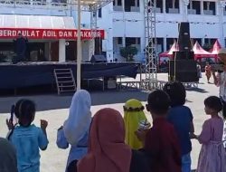 Hari Anak Nasional 2026 di Surabaya Meriah, Kak Harris dan Boneka Ayis Sukses Edukasi Anak Cegah Stunting