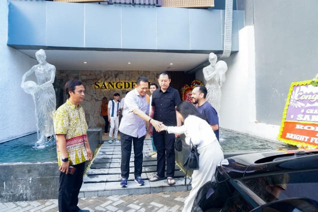 Bisnis Kecantikan dan Kebugaran Makin Menjanjikan, Bamsoet Apresiasi Kehadiran "Sang Dewi Salon & Spa" Sebagai Penggerak Ekonomi Kelas Menengah