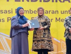 Adde Rosi: Digitalisasi Pendidikan Jangan Jadi Sumber Kesenjangan, Guru Tetap Jadi Kunci